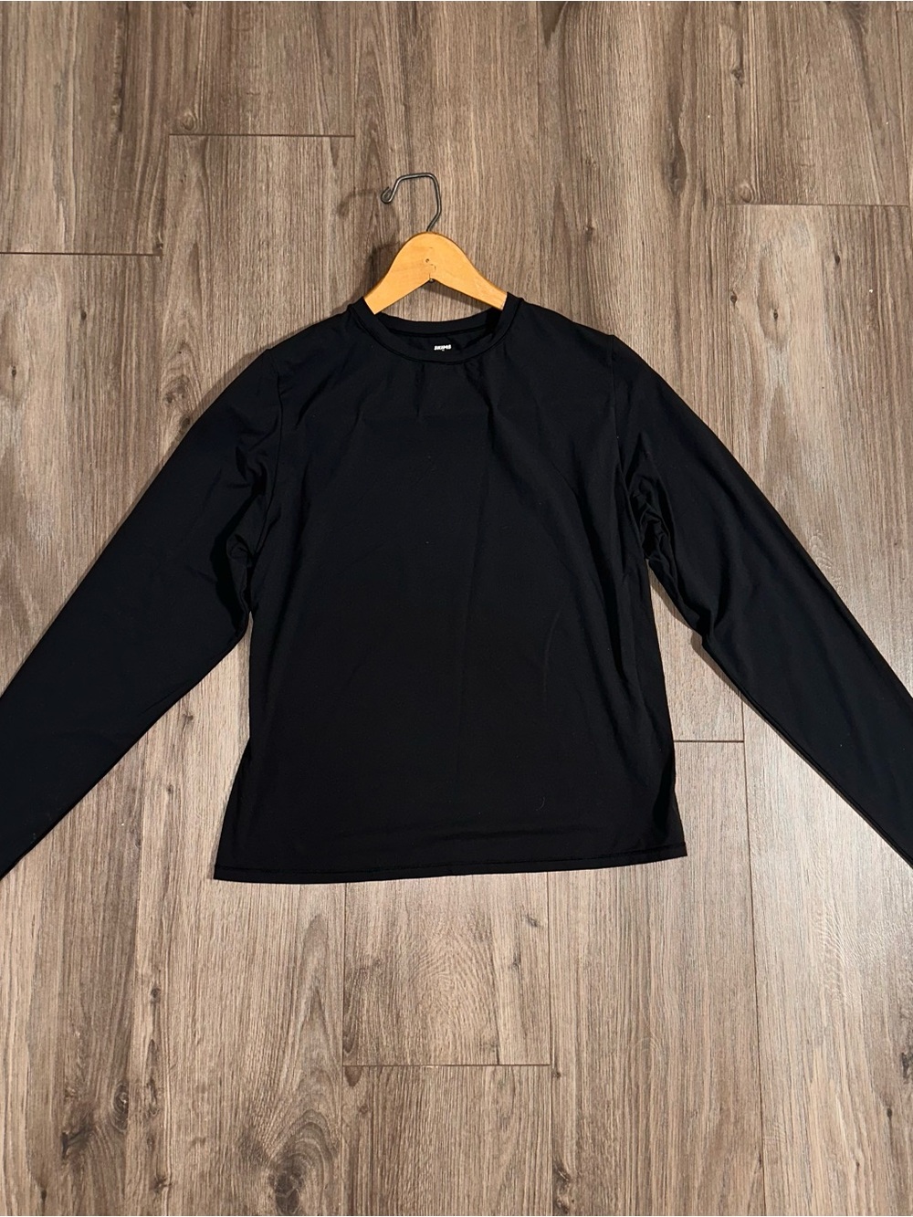 SKIMS Black Long-Sleeve Crewneck Top Minimalist Crewneck Smooth
